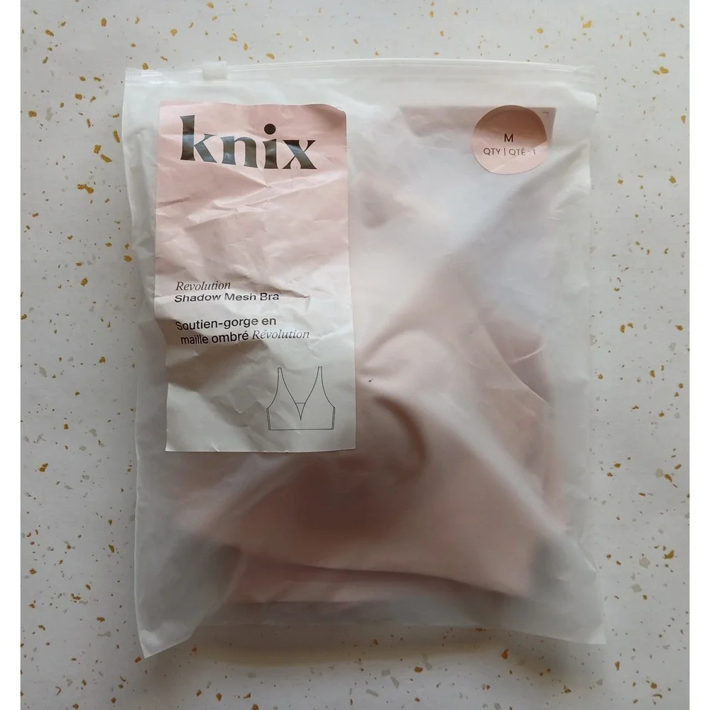 NWT Knix Revolution Shadow Mesh Wireless Bra - Size Med Rosewater